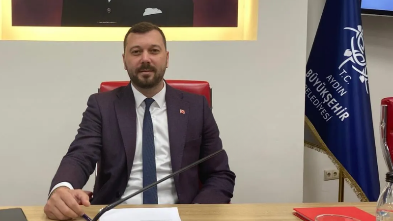 "CHP'li Menderes'ten 19 Mayıs Mesajı: 'Atatürk'ün İzinde, Türkiye'nin Aydınlık Geleceği Gençlerimizle Şekillenecek!'"