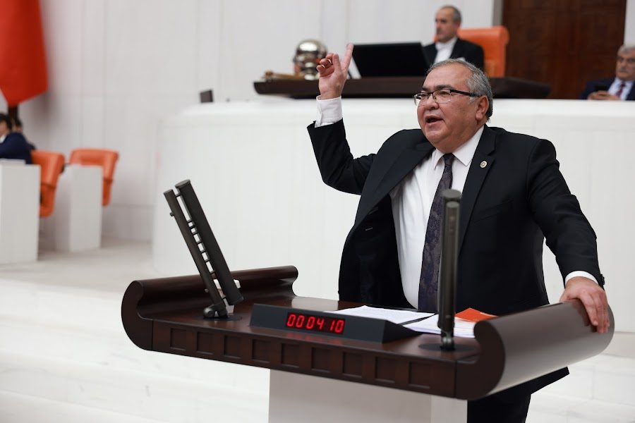 CHP’Lİ BÜLBÜL: VATAN TOPRAKLARI ÖZELLEŞTİRME ADI ALTINDA PEŞKEŞ ÇEKİLİYOR!