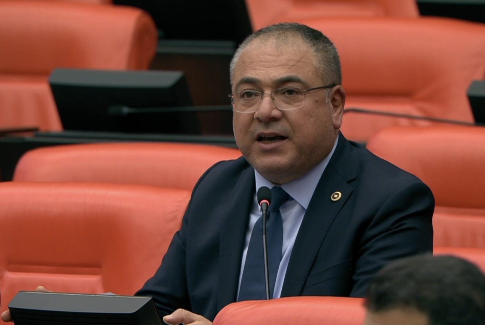 KARAKOZ’DAN İNCİR ÜRETİCİSİ İÇİN ÇAĞRI: “ALIM FİYATINI AÇIKLAYIN, ÜRETİCİYİ BELİRSİZLİKTE BIRAKMAYIN”