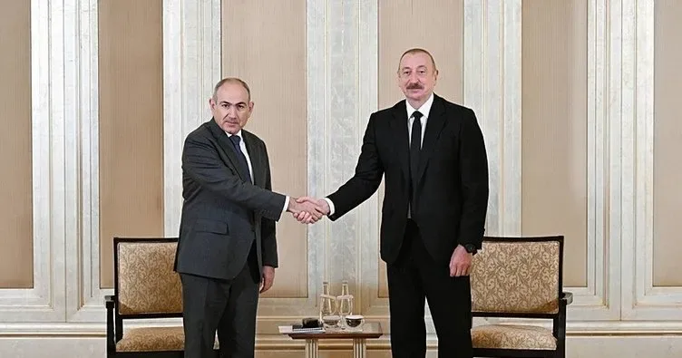 Aliyev ve Paşinyan, Abu Dabi'de bir araya geldi
