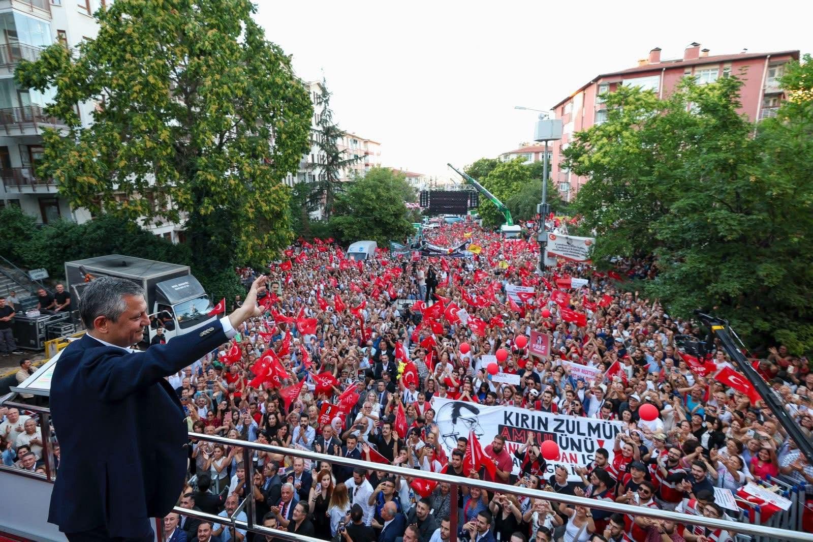 Fatih Akkentli’den “Genel Seçim” Mesajı: “Halkın Umudu İmamoğlu’yla Güçlü Bir Türkiye’nin Kapısını Aralıyoruz”