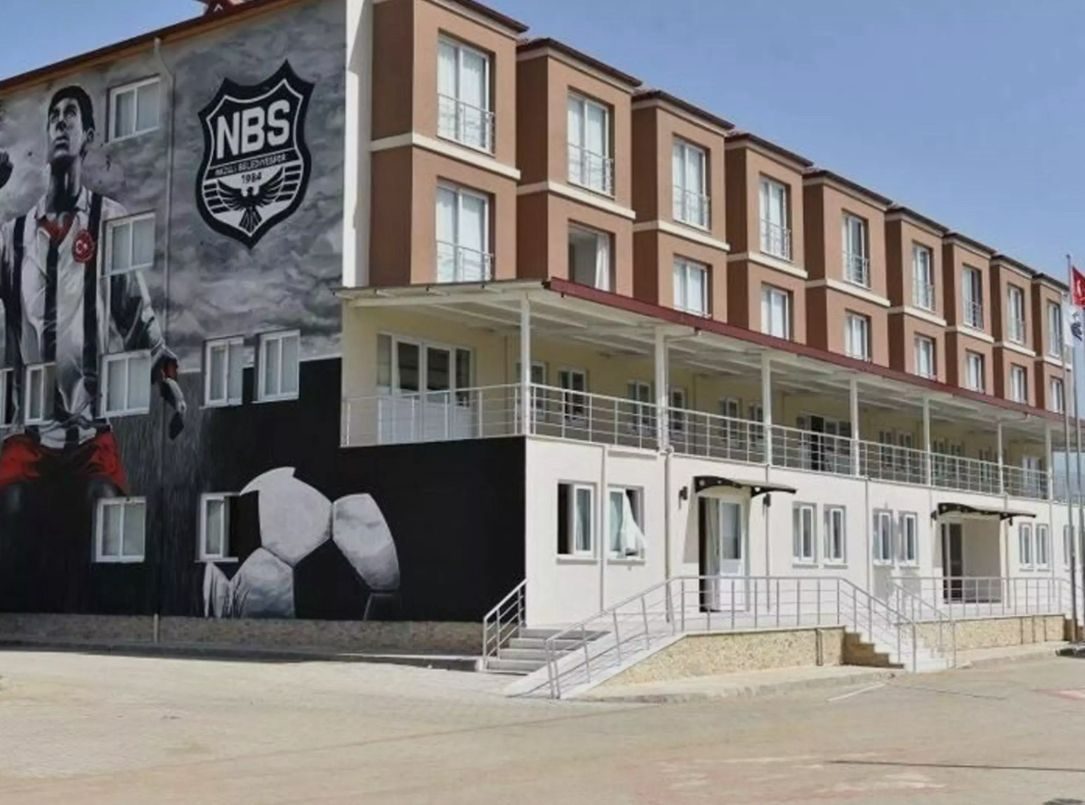 Nazillispor Komşu İlçeye Sığındı: Mali Kriz ve Siyasi Gerilimler Takımı Yuvasından Etti