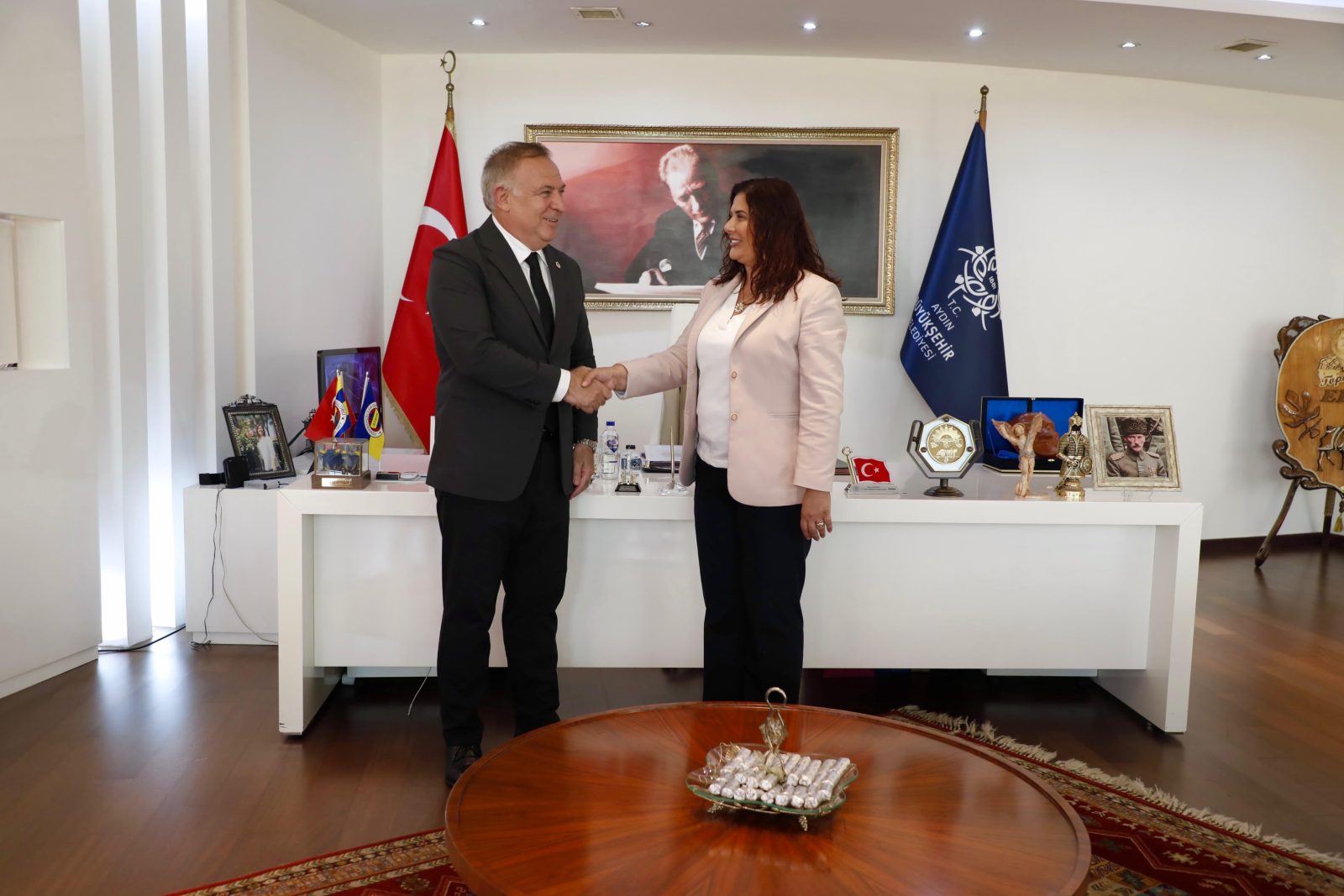 CHP GENEL BAŞKAN YARDIMCISI GÖKAN ZEYBEK, BAŞKAN ÇERÇİOĞLU’NU ZİYARET ETTİ