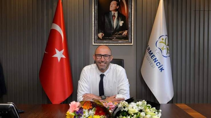 Başkan Zencirci’den Bayramda Görev Başındaki Emekçilere İkramiye Müjdesi