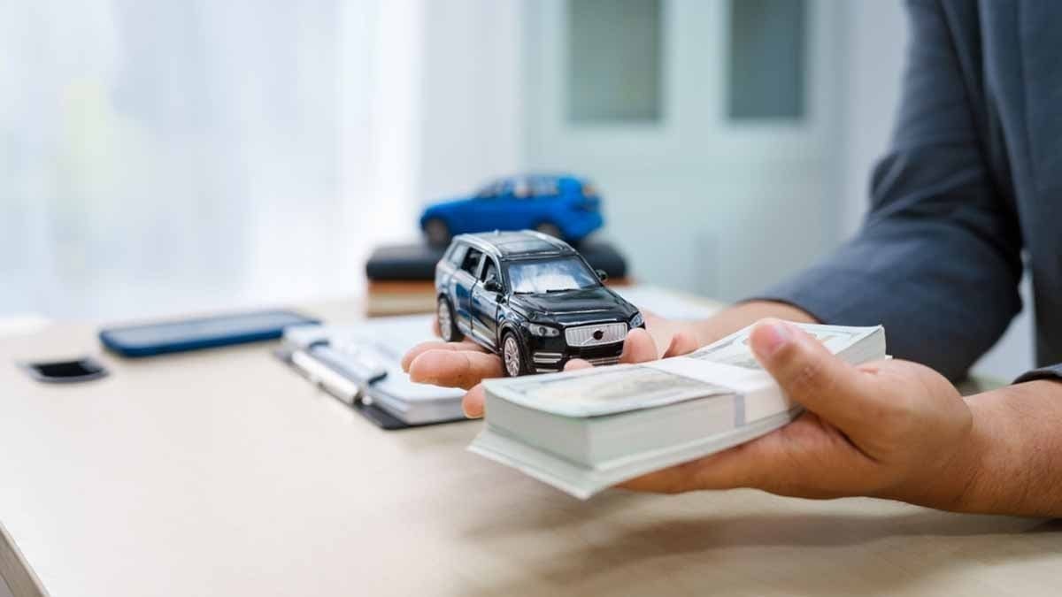 Avrupa'da 1 Ocak 2026 milat oldu: Arabasını iade eden çalışana bakın ne verilecek