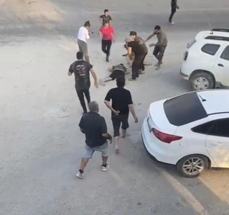 Hatayda korkunç olay Kavgayı ayırmak isteyen bıçaklandı: 1 ölü, 3 yaralı