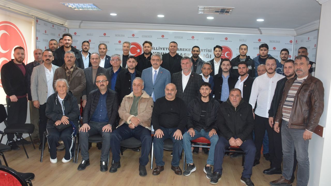 Aydın’da MHP’ye toplu üye katılımı