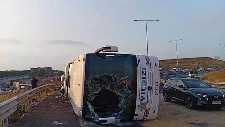 Kuzey Marmara Otoyolunda feci kaza Yolcu otobüsü devrildi: 4 ölü, 20 yaralı